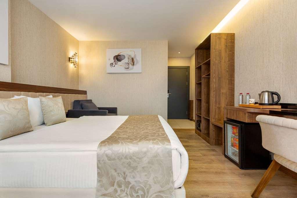 Operla Airport Hotels, Tm Istanbul Bilik gambar