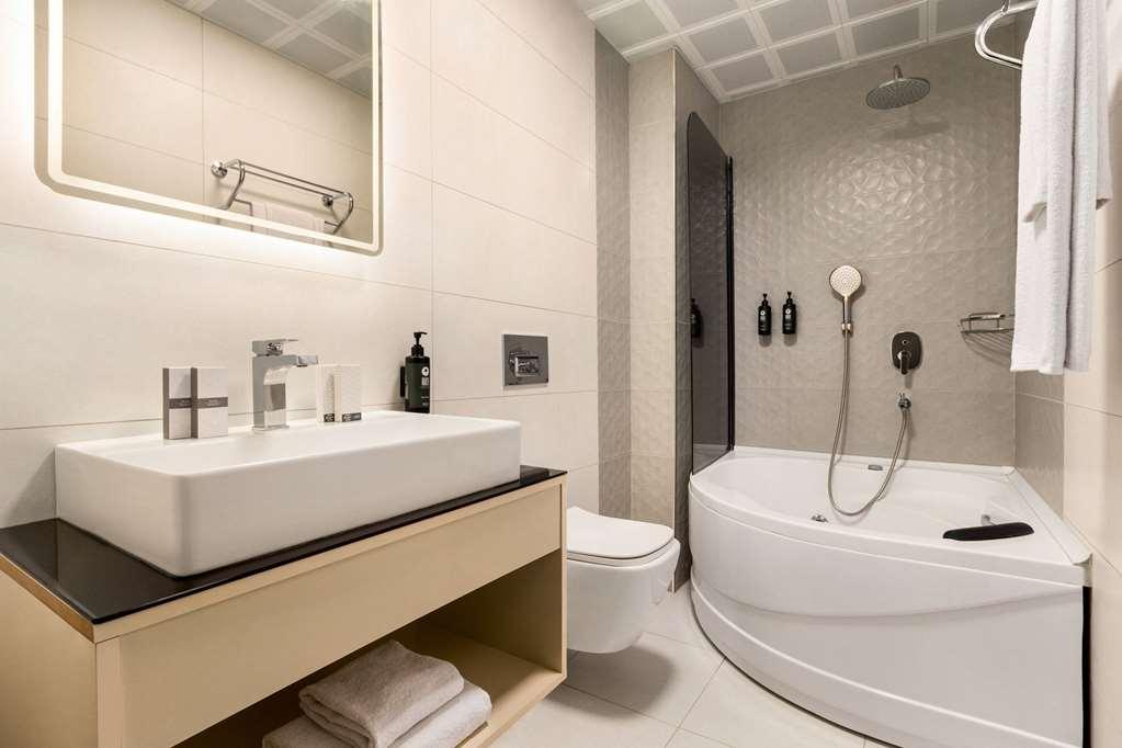Operla Airport Hotels, Tm Istanbul Bilik gambar
