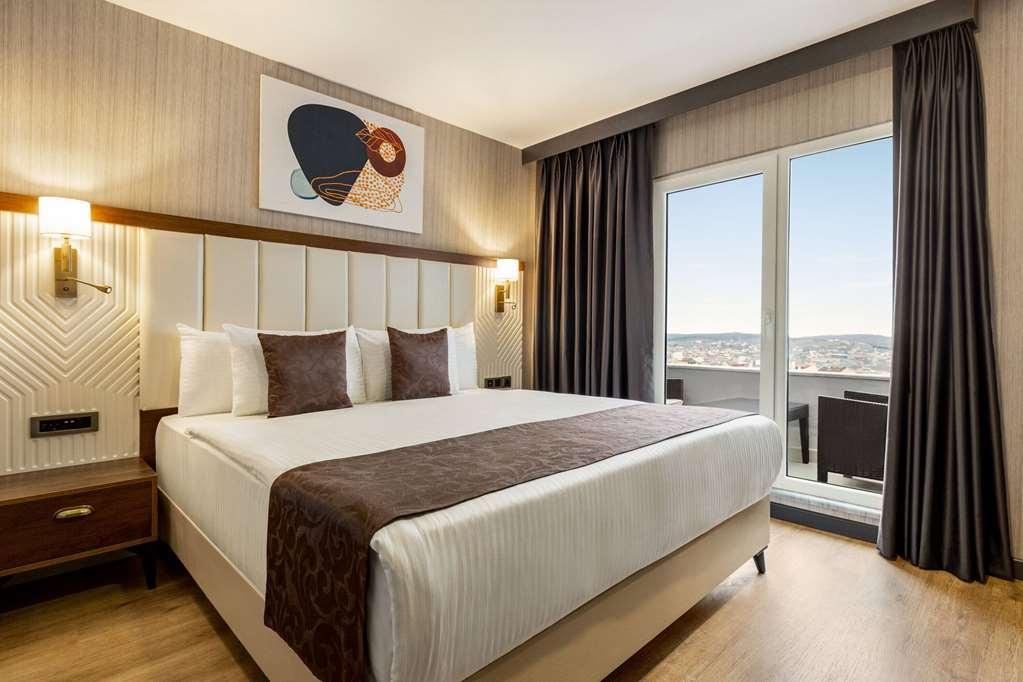 Operla Airport Hotels, Tm Istanbul Bilik gambar