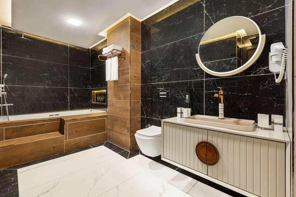 Operla Airport Hotels, Tm Istanbul Bilik gambar